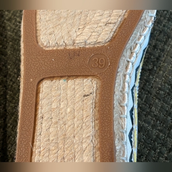 House Of Harlow | Embroidered White and Yellow 'Kole' Espadrilles, Size 39 - Picture 5 of 10